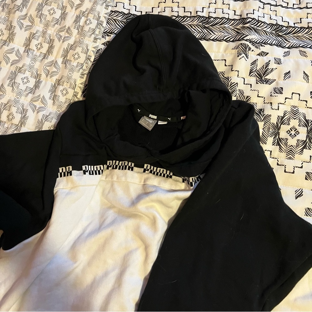 PUMA cropped Hoodie